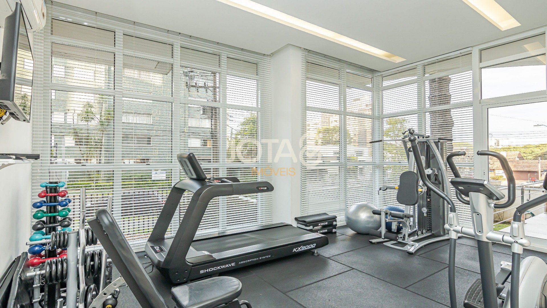 APARTAMENTO COM 2 QUARTOS NO BIGORRILHO