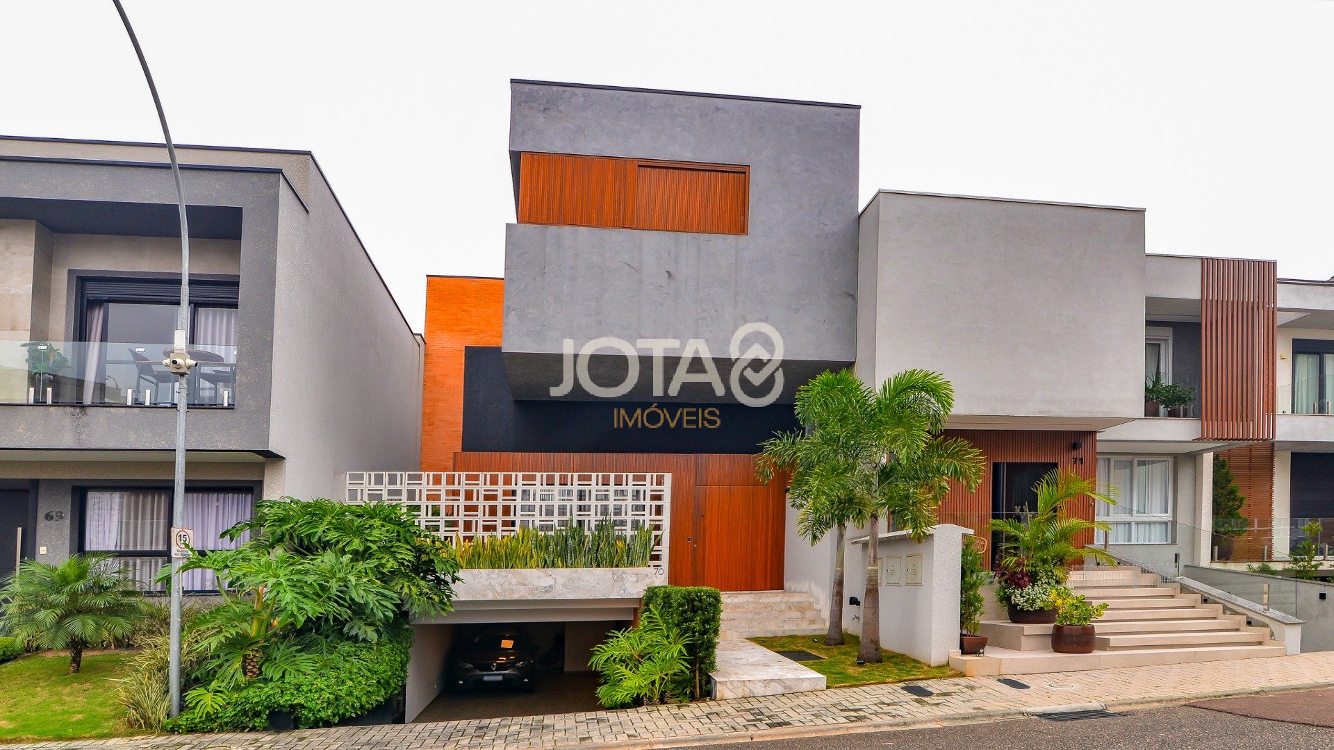 3 SUÍTES AMPLAS ESTAR JANTAR 3 VAGAS COZINHA INTEGRADA