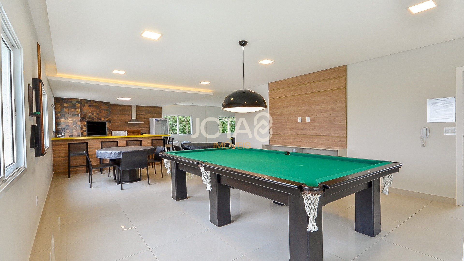 3 SUÍTES AMPLAS ESTAR JANTAR 3 VAGAS COZINHA INTEGRADA