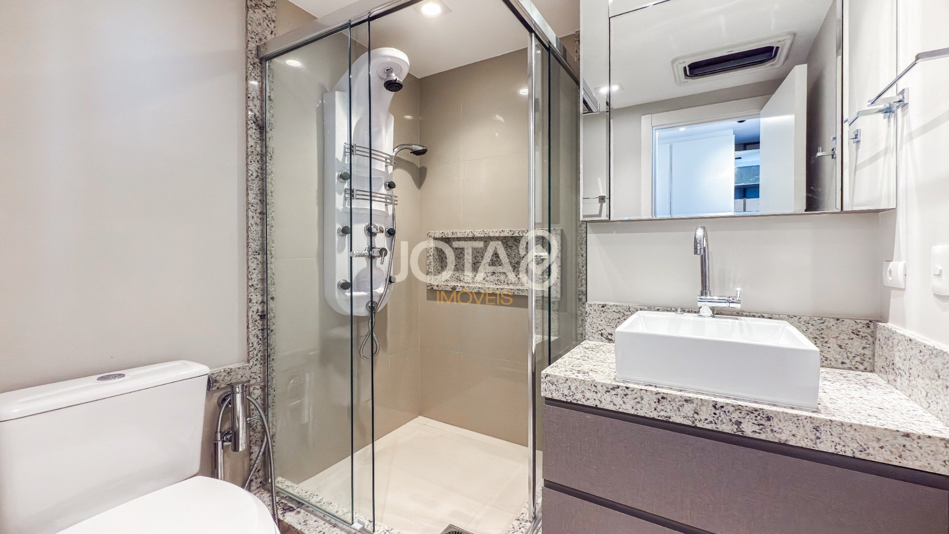 LINDO APARTAMENTO COM 3 SUÍTES E 2 VAGAS NO ECOVILLE!