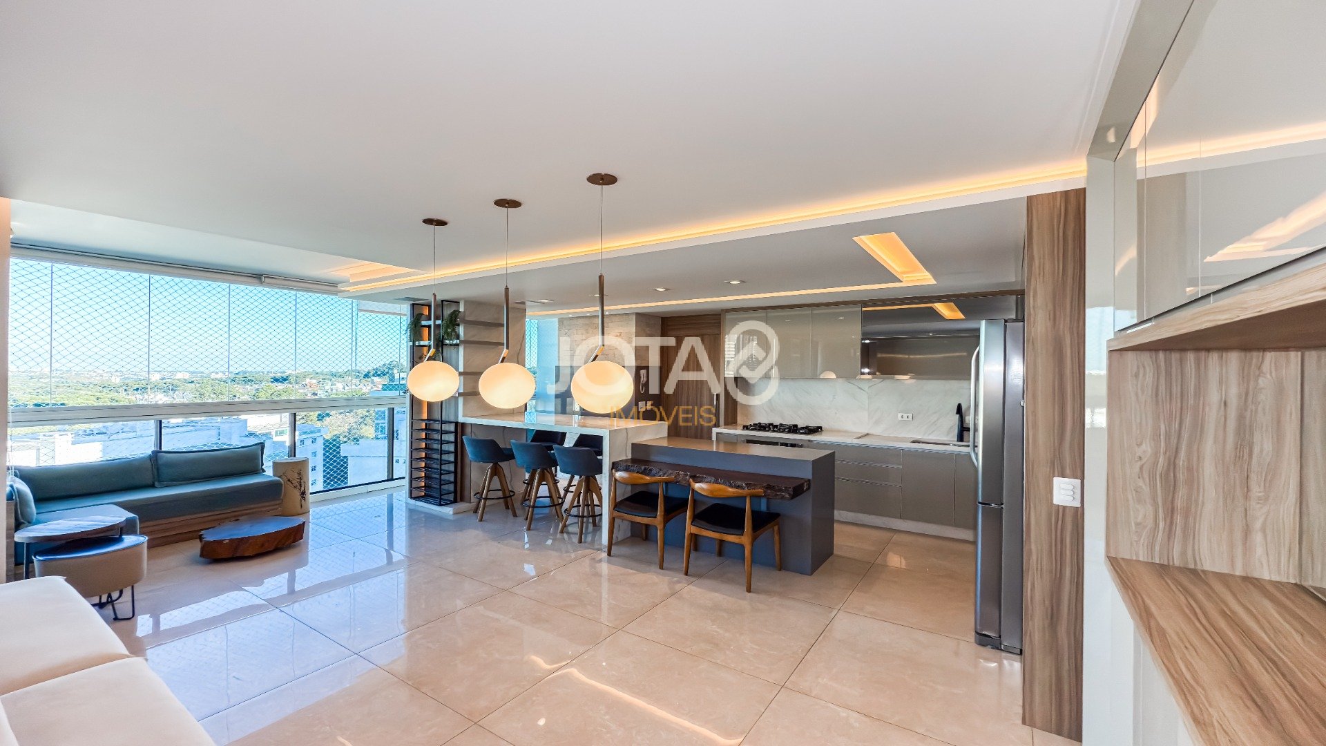Foto de destaque Lindo apartamento com 3 suítes e 2 vagas no ecoville!