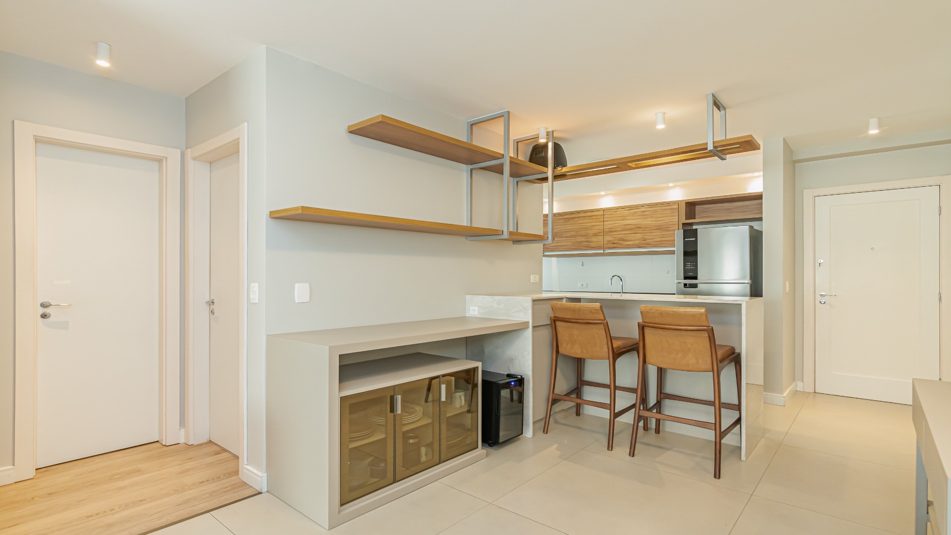APARTAMENTO COM 2 DORMITÓRIOS NO BIGORRILHO