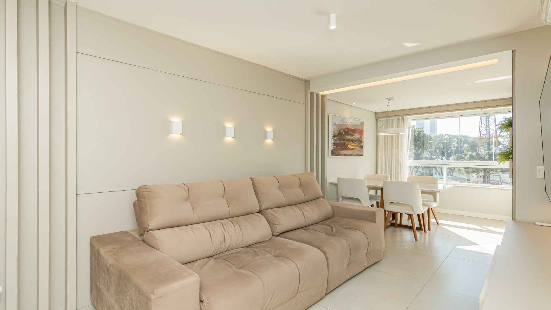 APARTAMENTO COM 2 DORMITÓRIOS NO BIGORRILHO