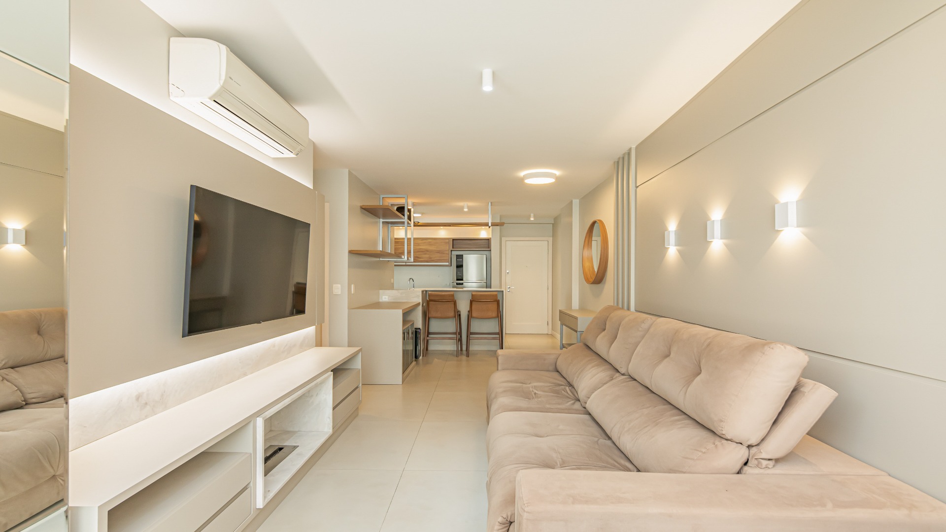 APARTAMENTO COM 2 DORMITÓRIOS NO BIGORRILHO