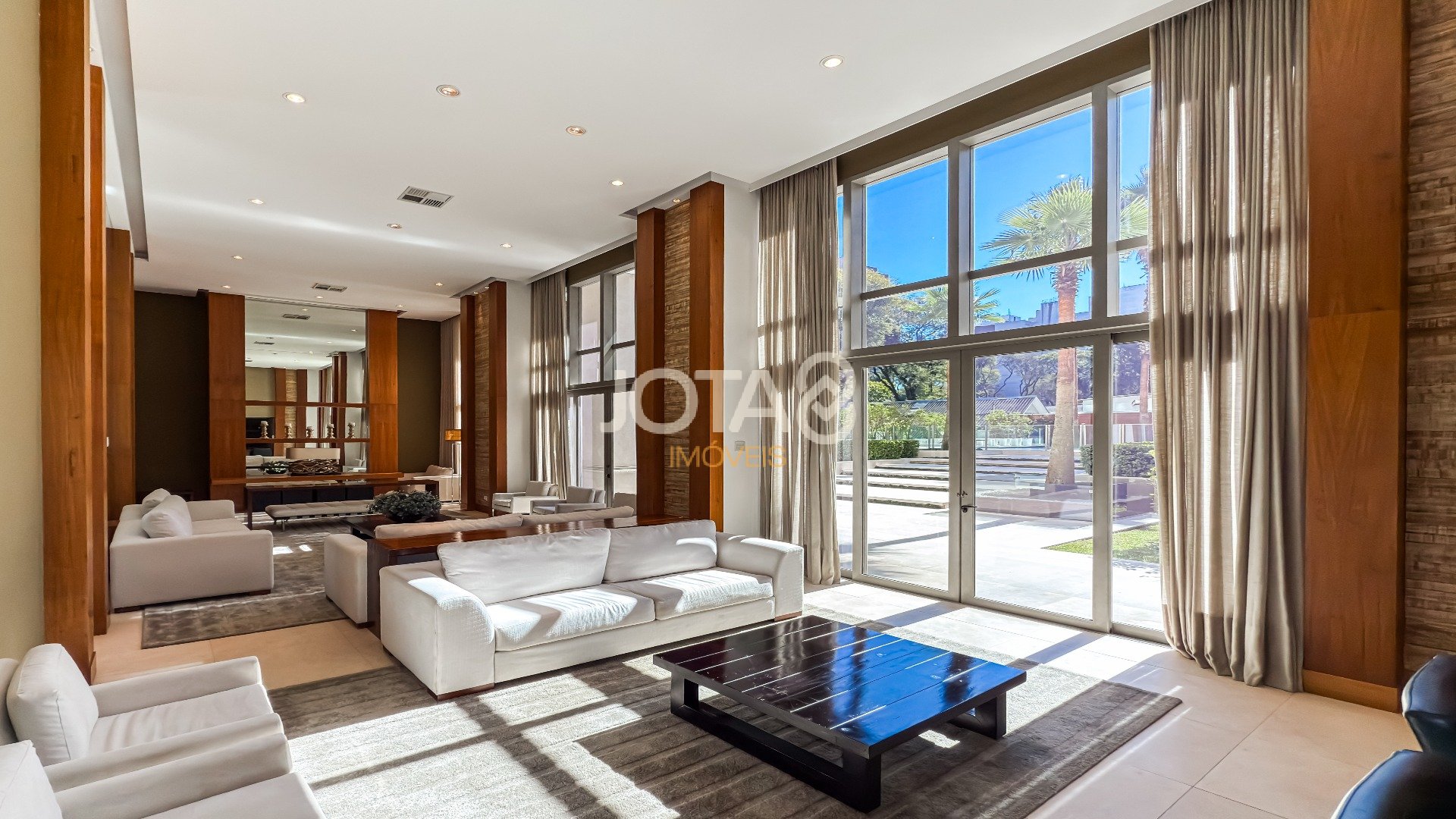 RESIDENCIAL ÉDEN BATEL: UM ANDAR INTEIRO DE ESTILO E EXCLUSIVIDADE