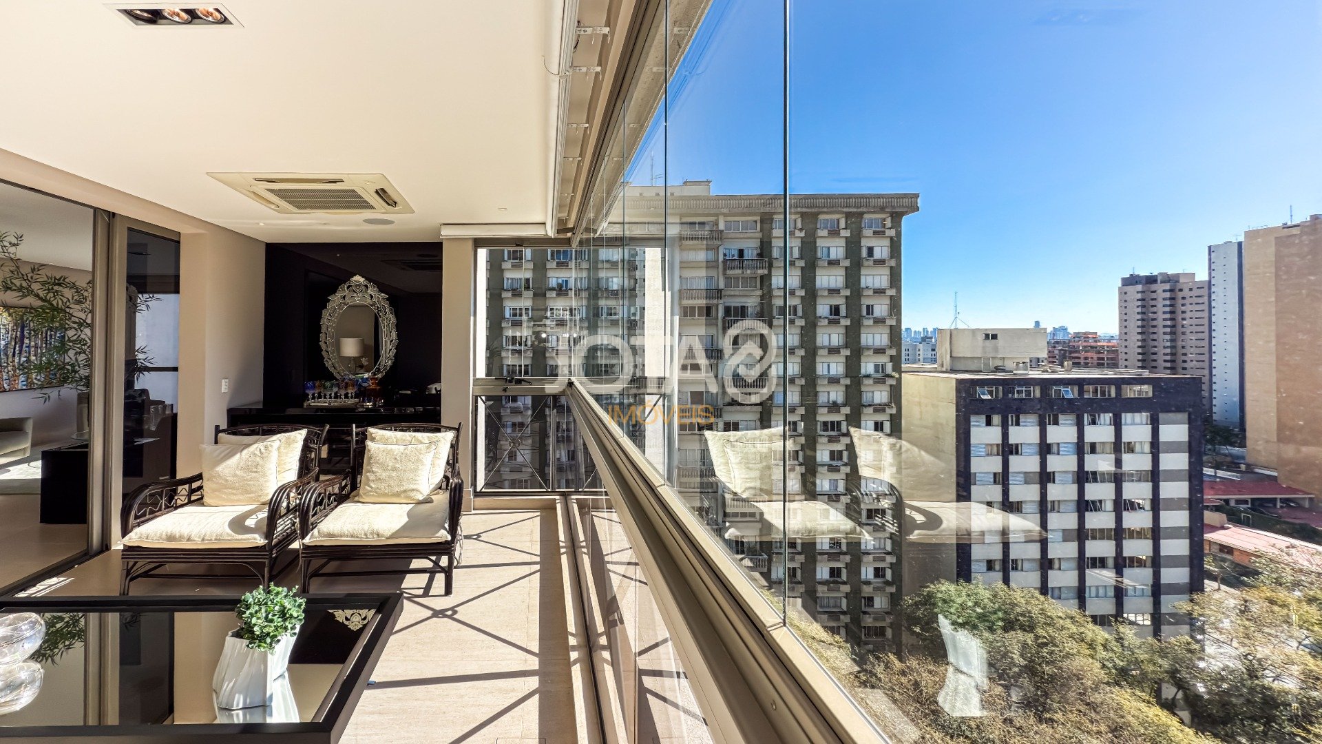 RESIDENCIAL ÉDEN BATEL: UM ANDAR INTEIRO DE ESTILO E EXCLUSIVIDADE