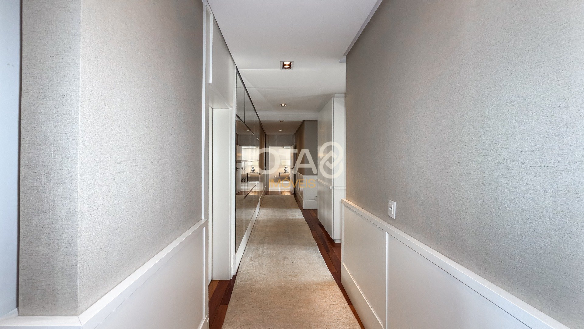 RESIDENCIAL ÉDEN BATEL: UM ANDAR INTEIRO DE ESTILO E EXCLUSIVIDADE