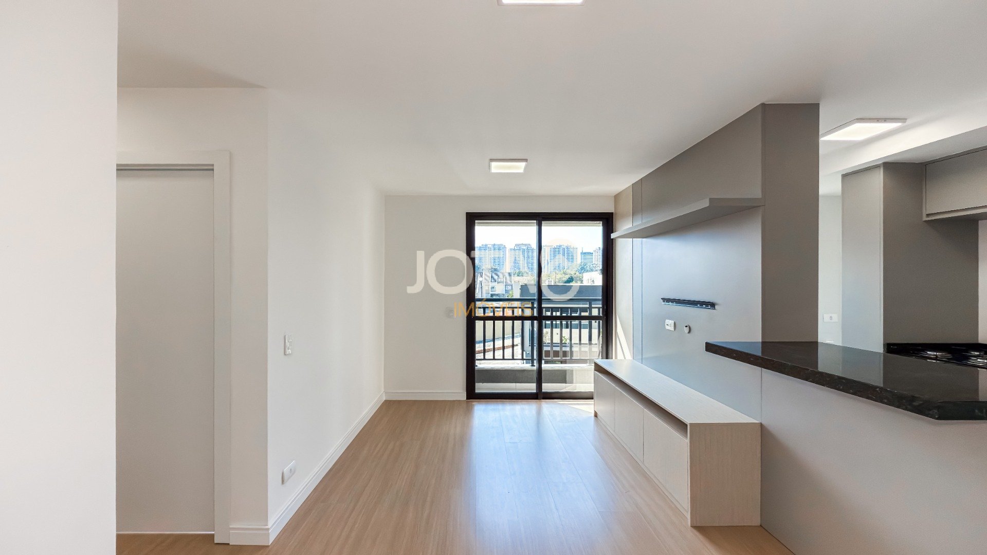 APARTAMENTO DE 2 QUARTOS COM 44M² NO ECOVILLE, PRÓXIMO À UNIVERSIDADE