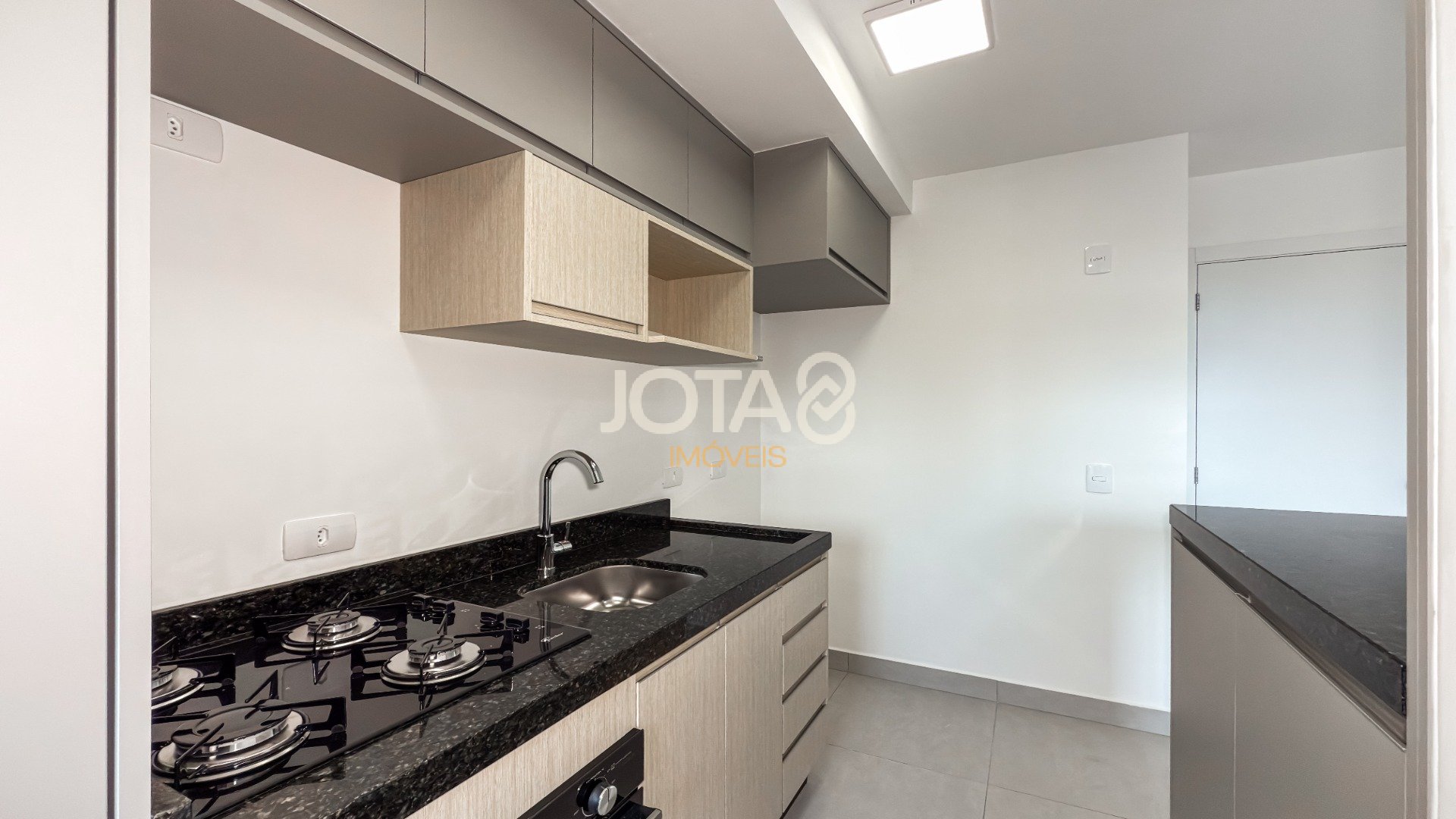 APARTAMENTO DE 2 QUARTOS COM 44M² NO ECOVILLE, PRÓXIMO À UNIVERSIDADE