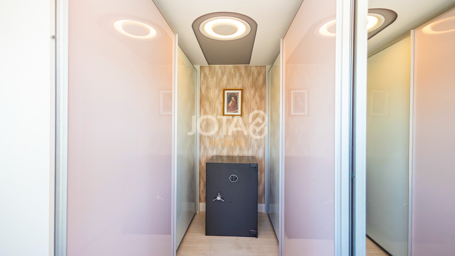 APARTAMENTO ECOVILLE COM 3 QUARTOS E VISTA DEFINITIVA!