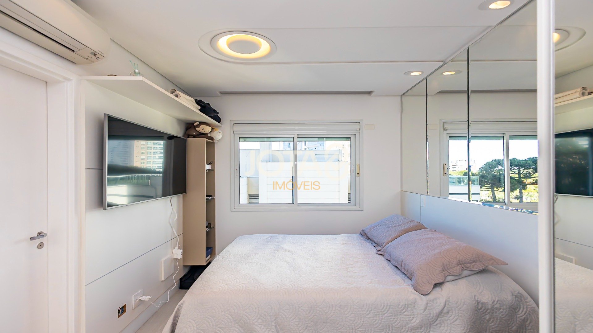 APARTAMENTO ECOVILLE COM 3 QUARTOS E VISTA DEFINITIVA!