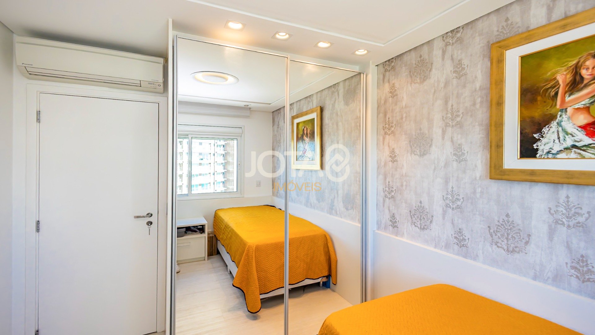 APARTAMENTO ECOVILLE COM 3 QUARTOS E VISTA DEFINITIVA!