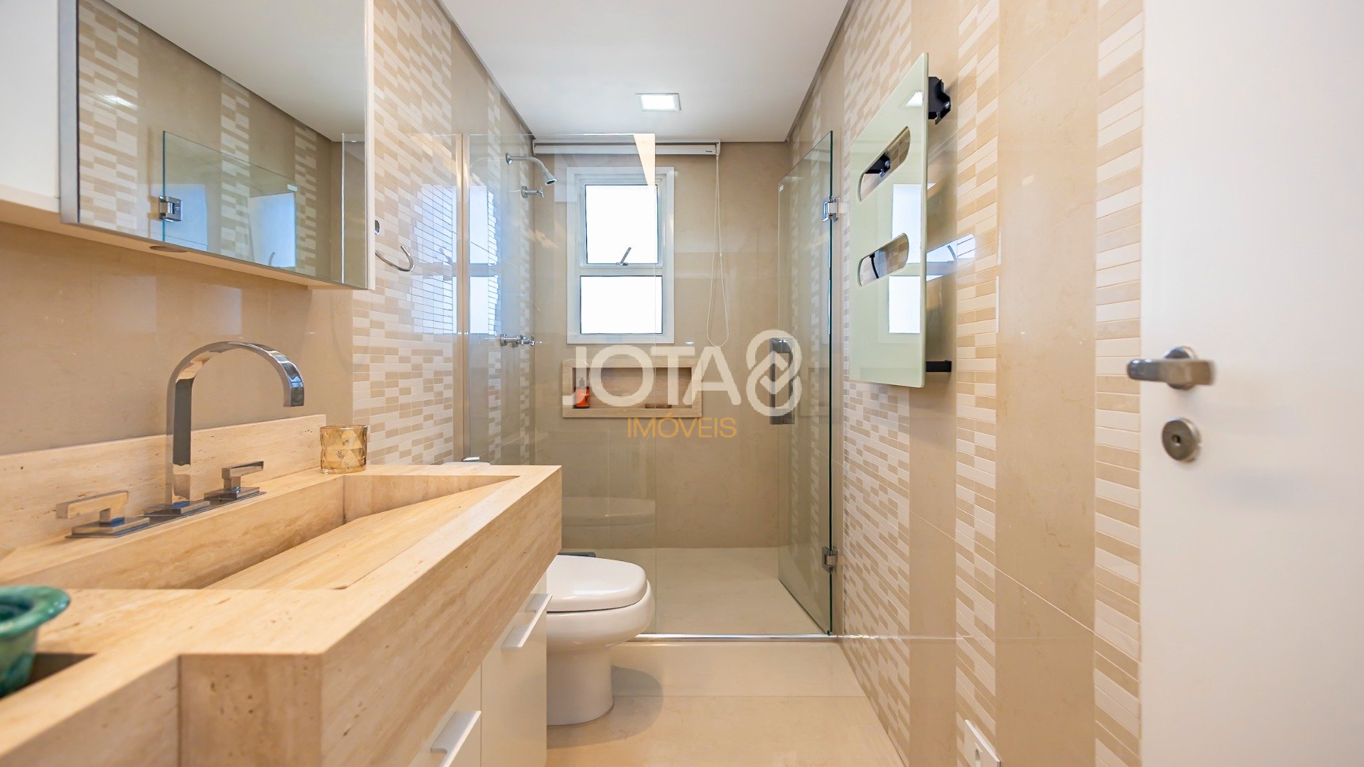 APARTAMENTO ECOVILLE COM 3 QUARTOS E VISTA DEFINITIVA!