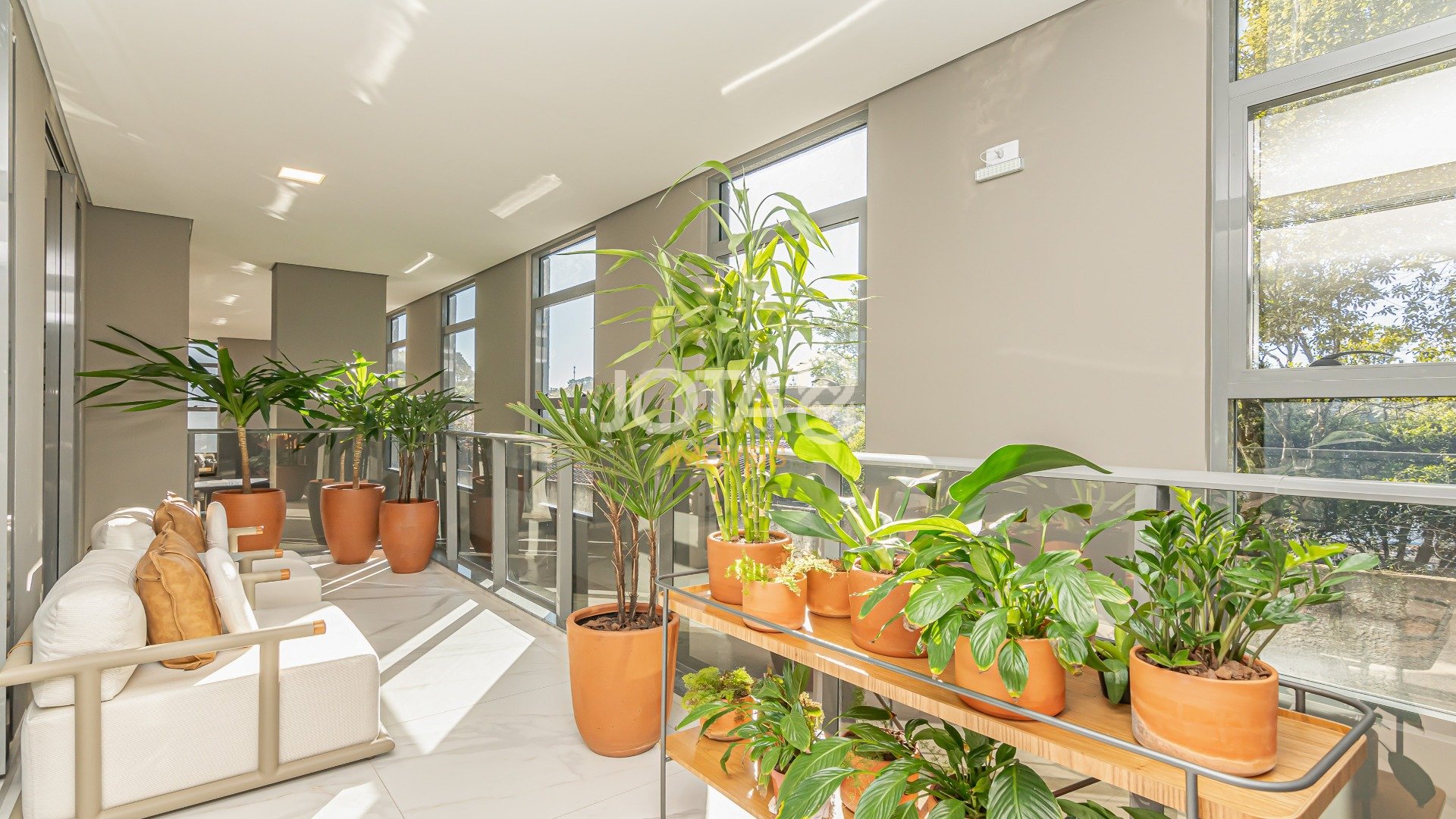 APARTAMENTO DE ALTO PADRÃO NO RESERVA BARIGUI