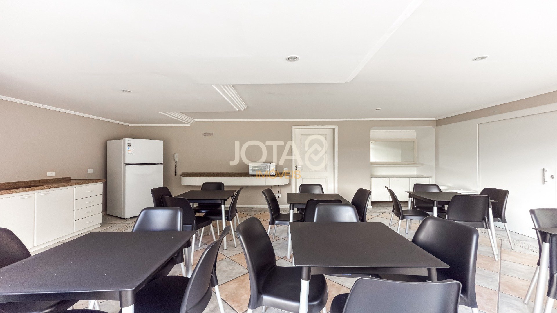 APARTAMENTO 03 QUARTOS , 02 VAGAS E INFRA COMPLETA