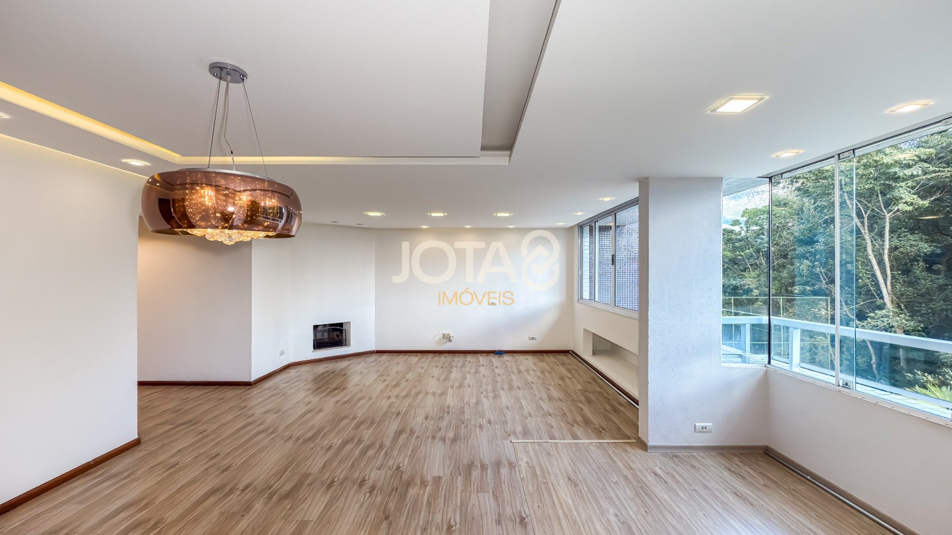 APARTAMENTO 03 QUARTOS , 02 VAGAS E INFRA COMPLETA