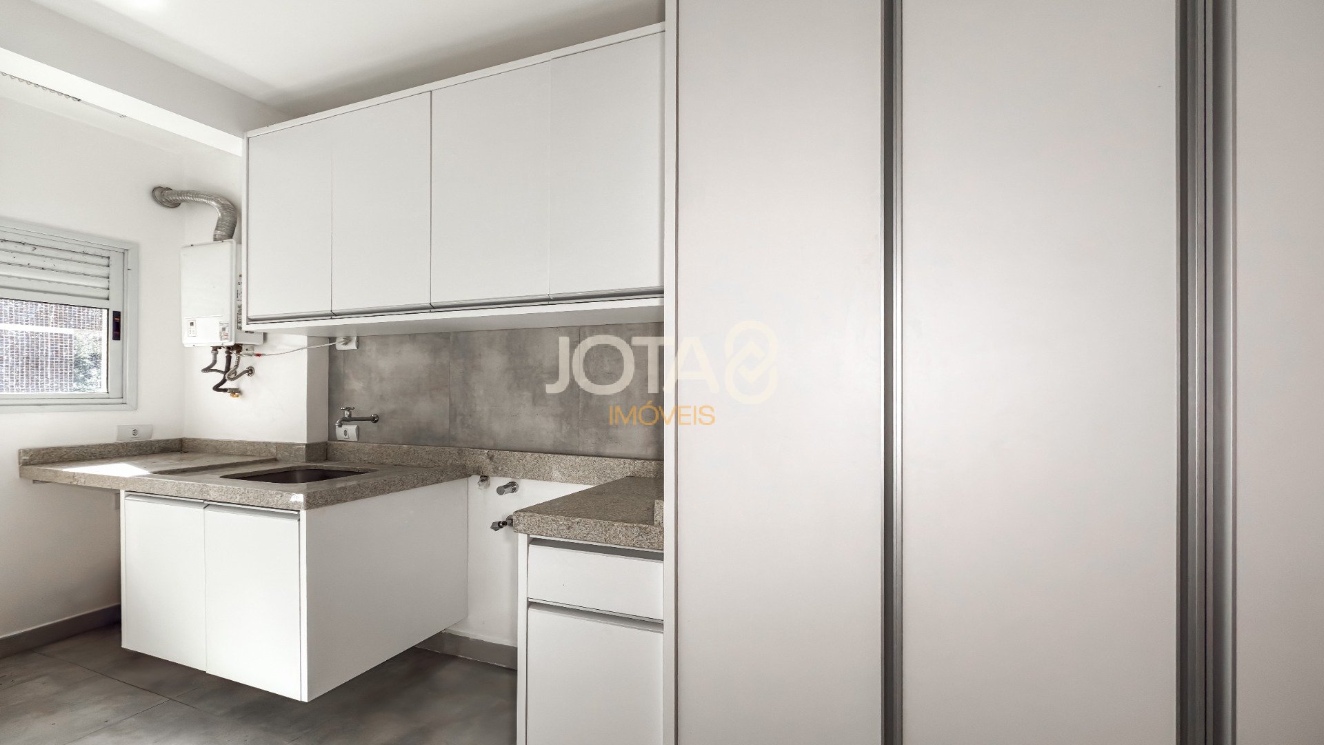 APARTAMENTO 03 QUARTOS , 02 VAGAS E INFRA COMPLETA