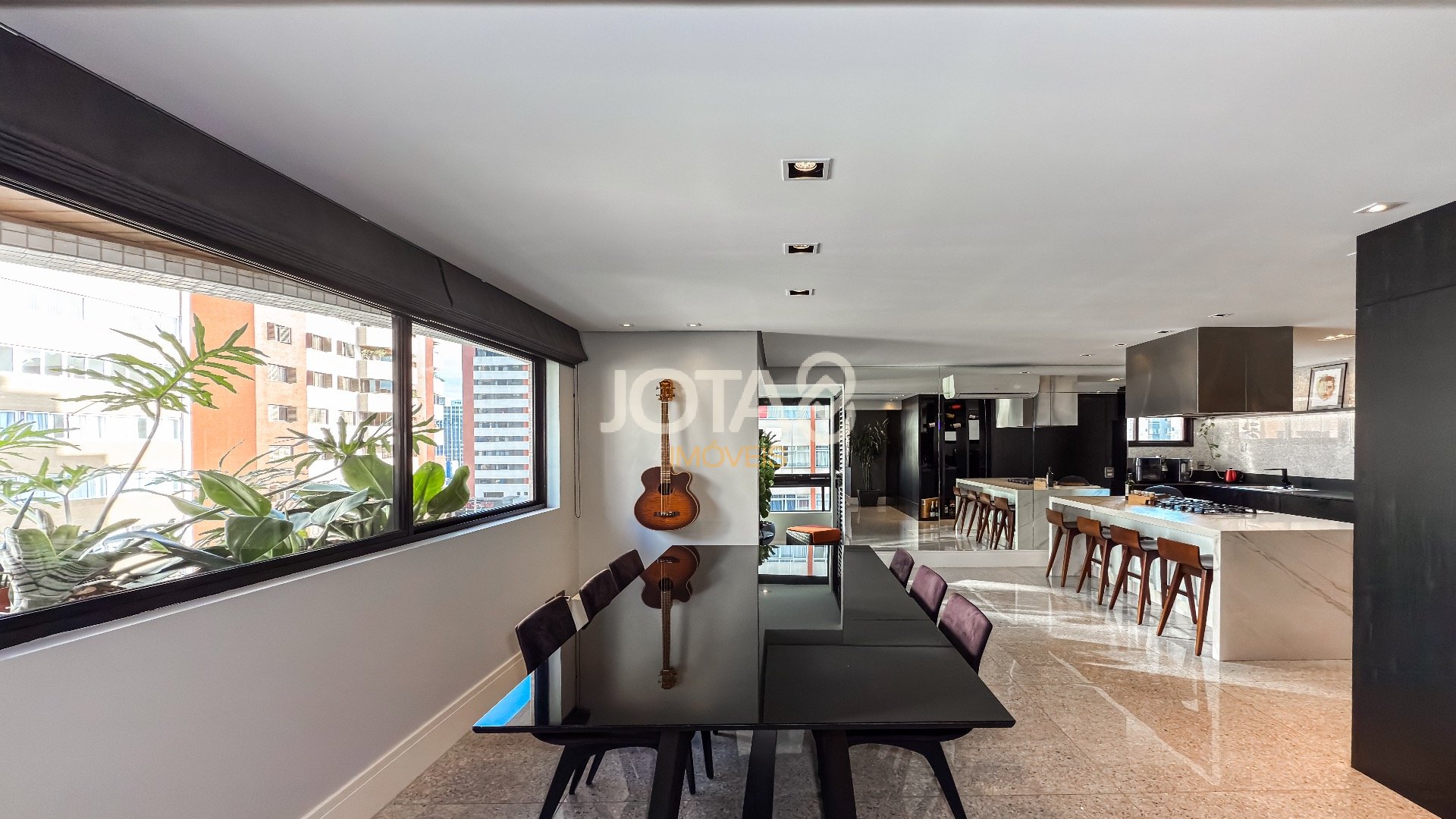 APARTAMENTO DE 1 QUARTO SUÍTE MOBILIADO NO BATEL