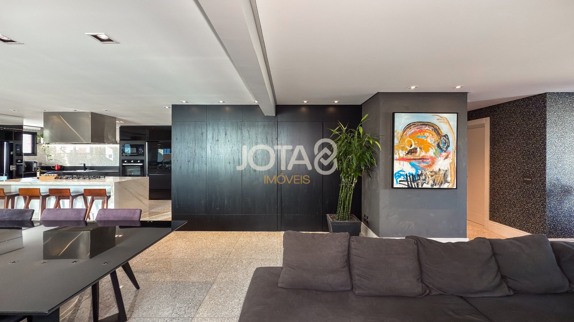 APARTAMENTO DE 1 QUARTO SUÍTE MOBILIADO NO BATEL