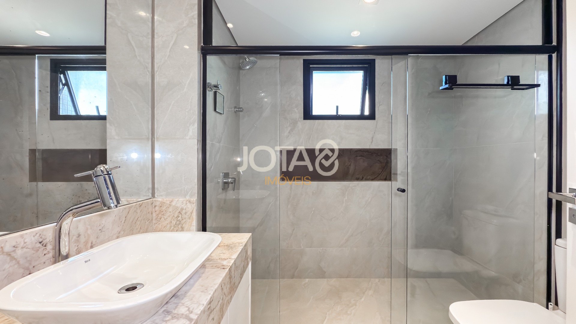 APARTAMENTO DE 1 QUARTO SUÍTE MOBILIADO NO BATEL