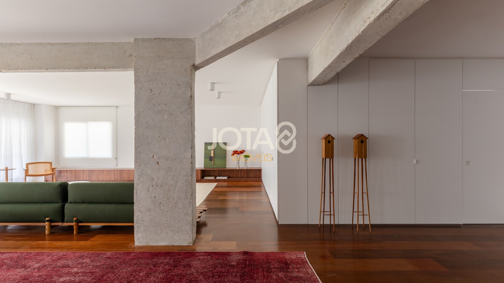 APARTAMENTO COM 04 SUITES NA PRAÇA DO JAPÃO