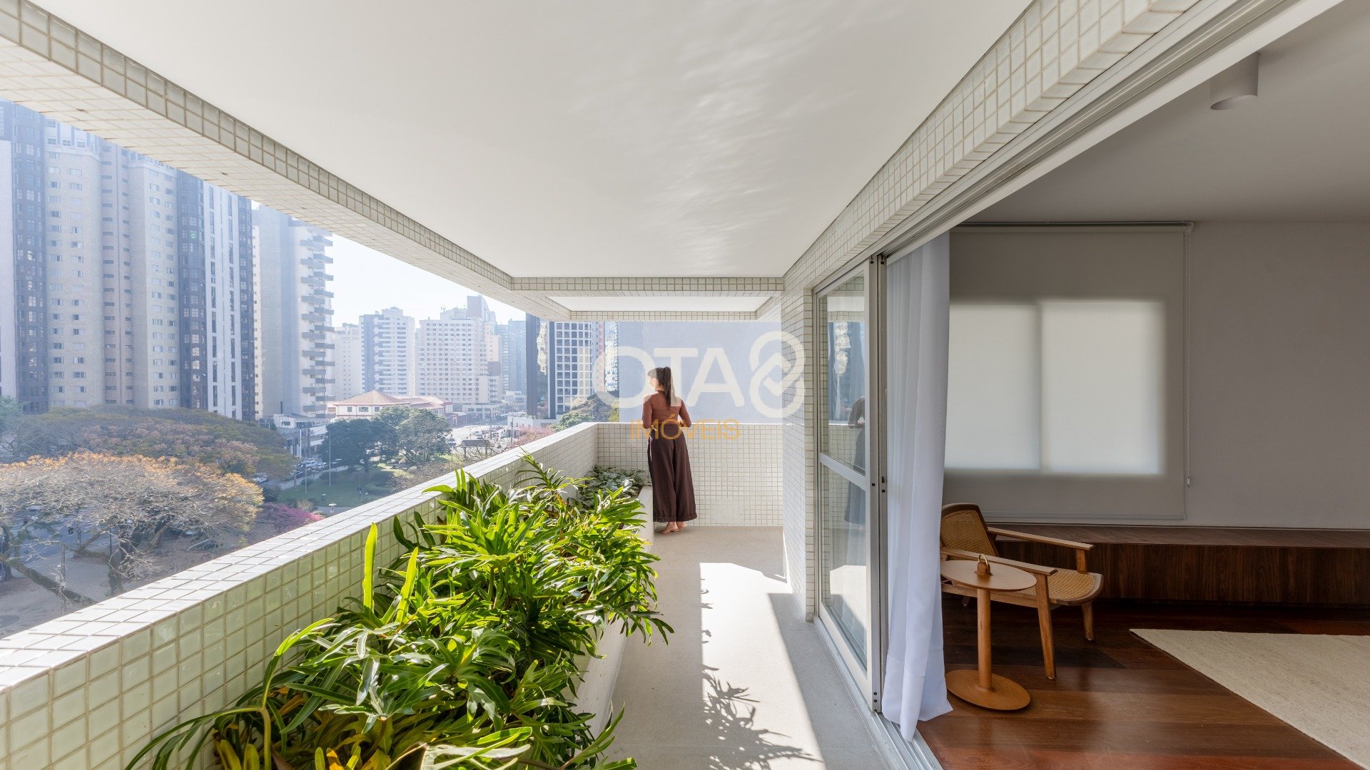 APARTAMENTO COM 04 SUITES NA PRAÇA DO JAPÃO