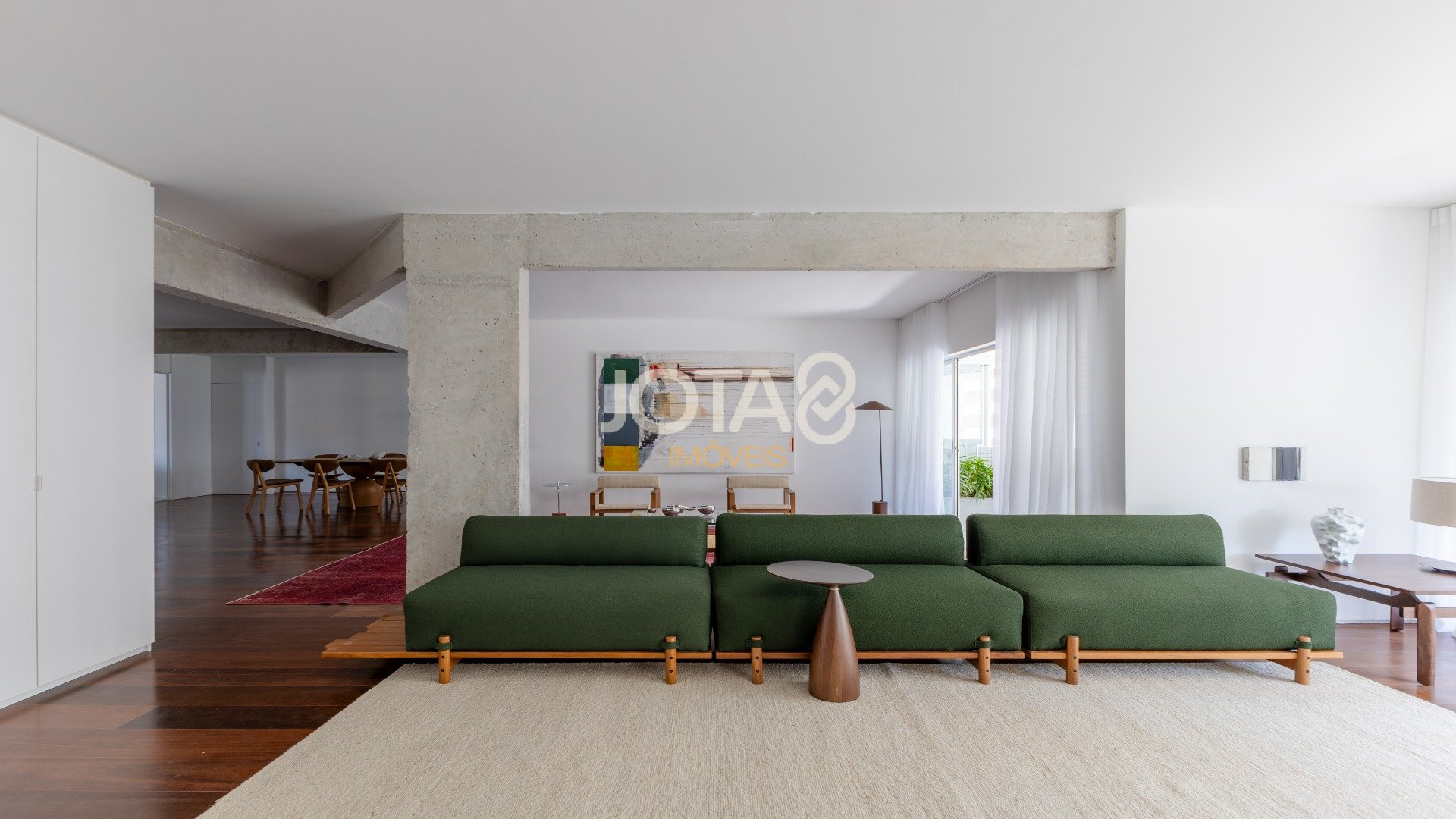 APARTAMENTO COM 04 SUITES NA PRAÇA DO JAPÃO
