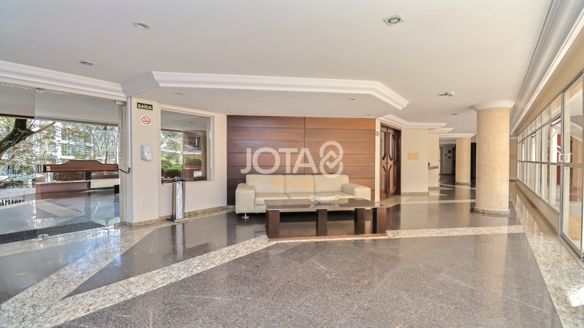 APARTAMENTO COM 3 DORMITÓRIOS NO BIGORRILHO