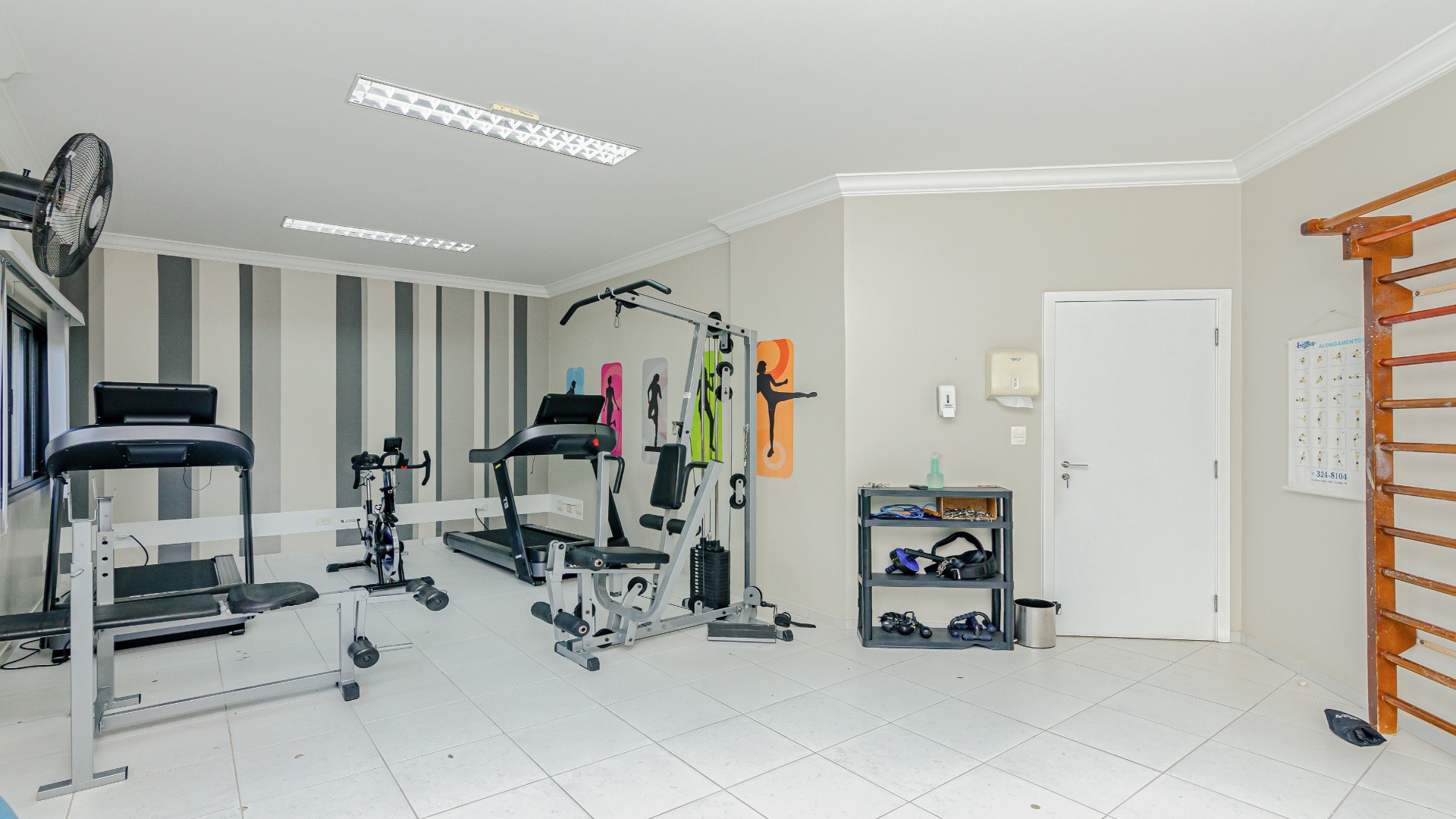 APARTAMENTO COM MUITO ESPAÇO NO ECOVILLE