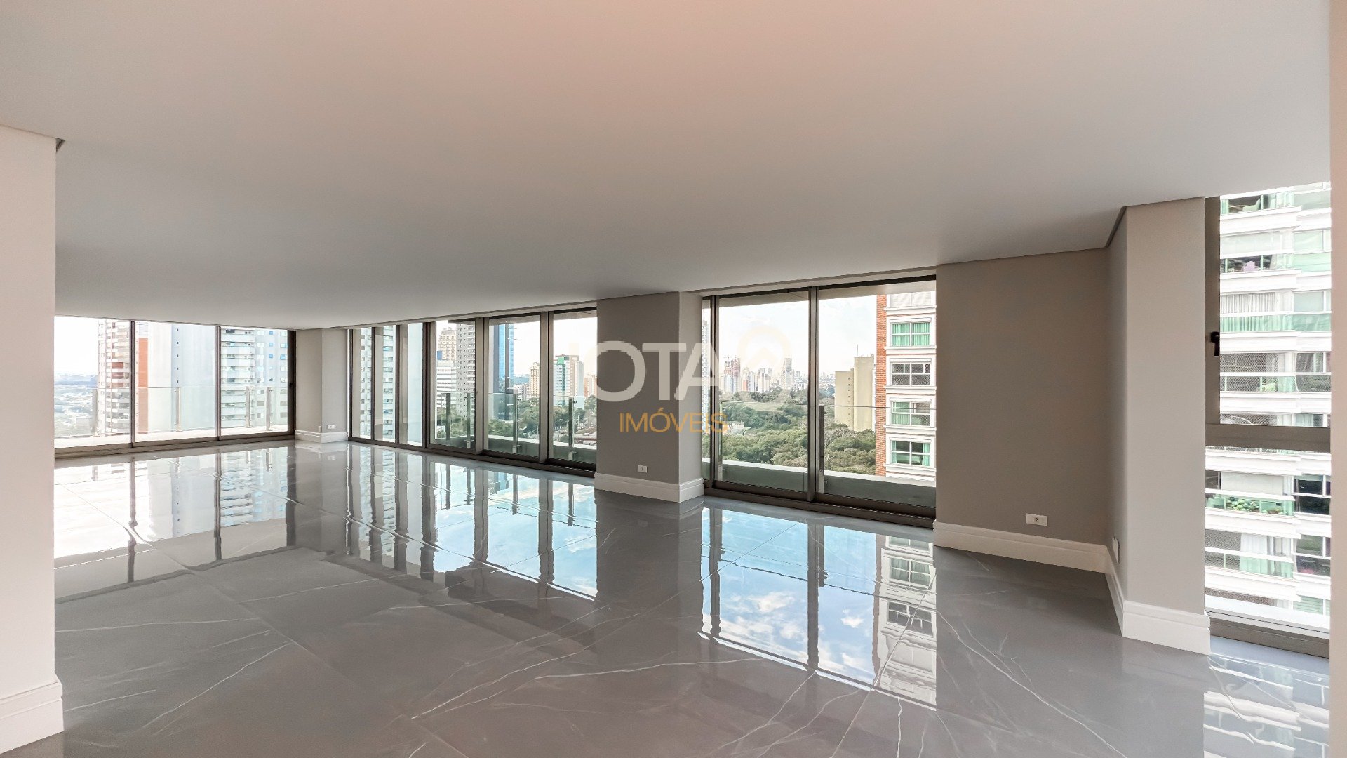 APARTAMENTO SUPER LUXO DE 3 SUITES NO ECOVILLE