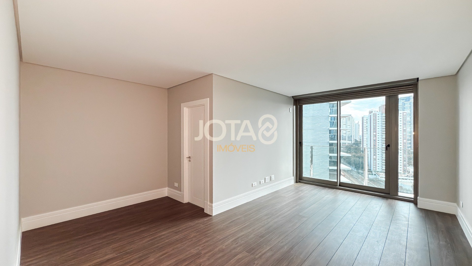 APARTAMENTO SUPER LUXO DE 3 SUITES NO ECOVILLE