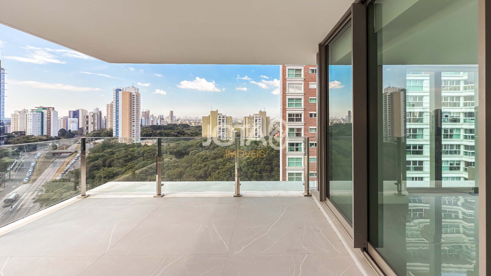 APARTAMENTO SUPER LUXO DE 3 SUITES NO ECOVILLE