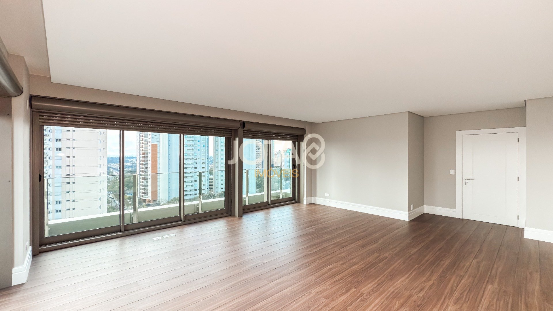APARTAMENTO SUPER LUXO DE 3 SUITES NO ECOVILLE
