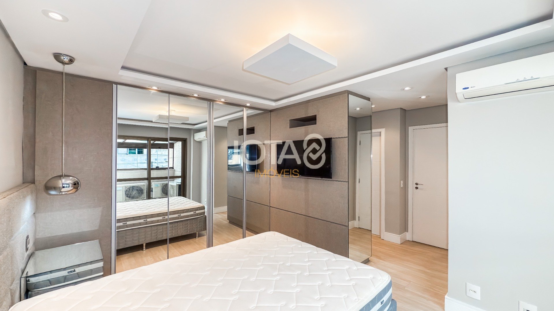 APARTAMENTO 3 QUARTOS E 1 GARAGEM NO BIGORRILHO