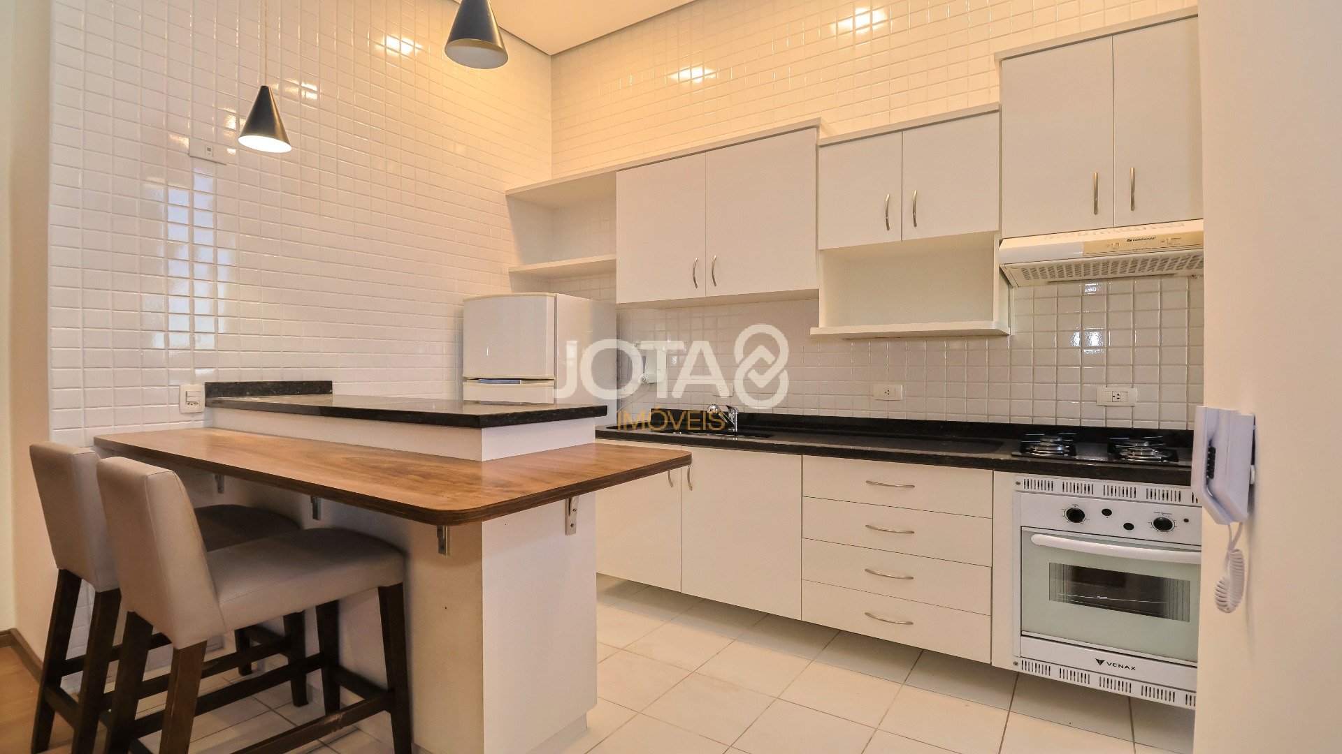 ENCANTE-SE COM ESTE LOFT DUPLEX NO CORAÇÃO DO BIGORRILHO!