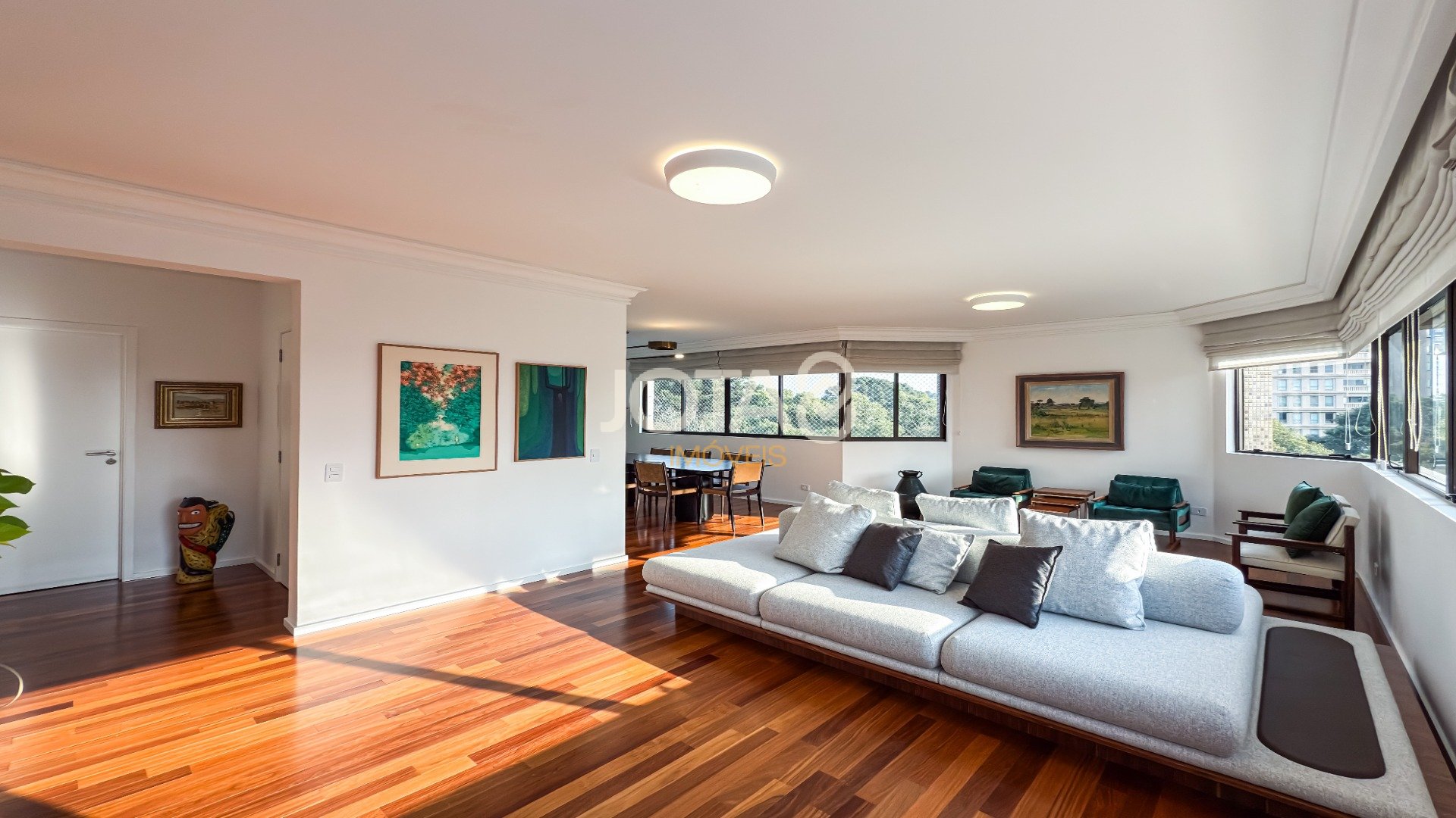 Foto de destaque Apartamento reformado com 3 suítes, escritório e 4 vagas no ecoville