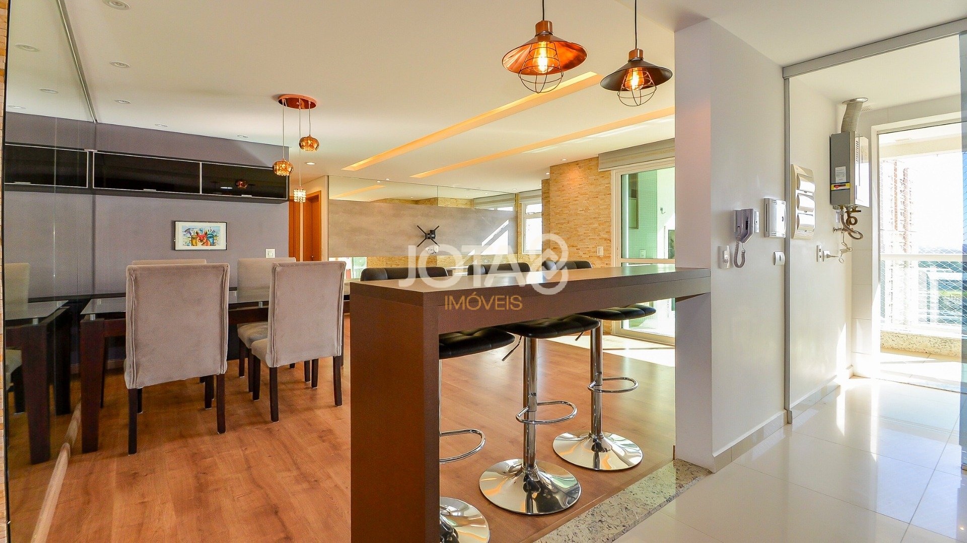 APARTAMENTO COM 2 QUARTOS EM CONDOMÍNIO CLUBE NO ECOVILLE!