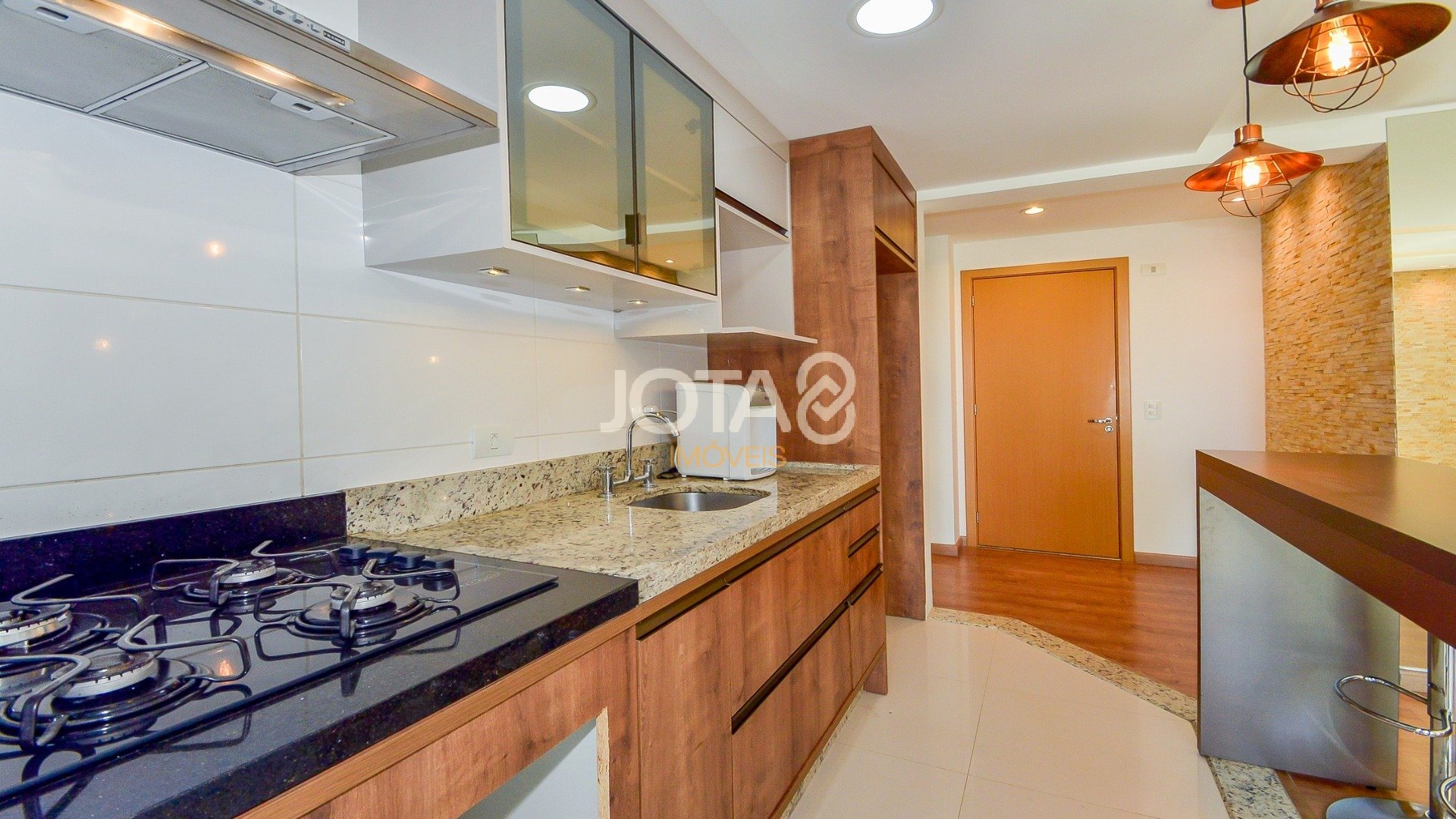 APARTAMENTO COM 2 QUARTOS EM CONDOMÍNIO CLUBE NO ECOVILLE!