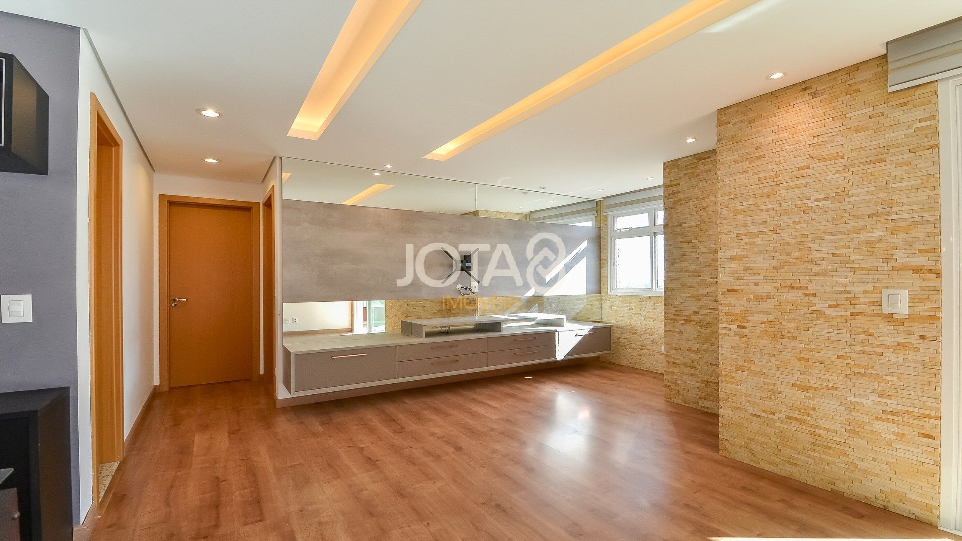 APARTAMENTO COM 2 QUARTOS EM CONDOMÍNIO CLUBE NO ECOVILLE!