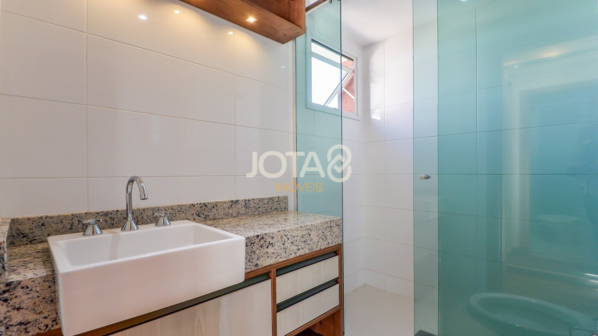 APARTAMENTO COM 2 QUARTOS EM CONDOMÍNIO CLUBE NO ECOVILLE!