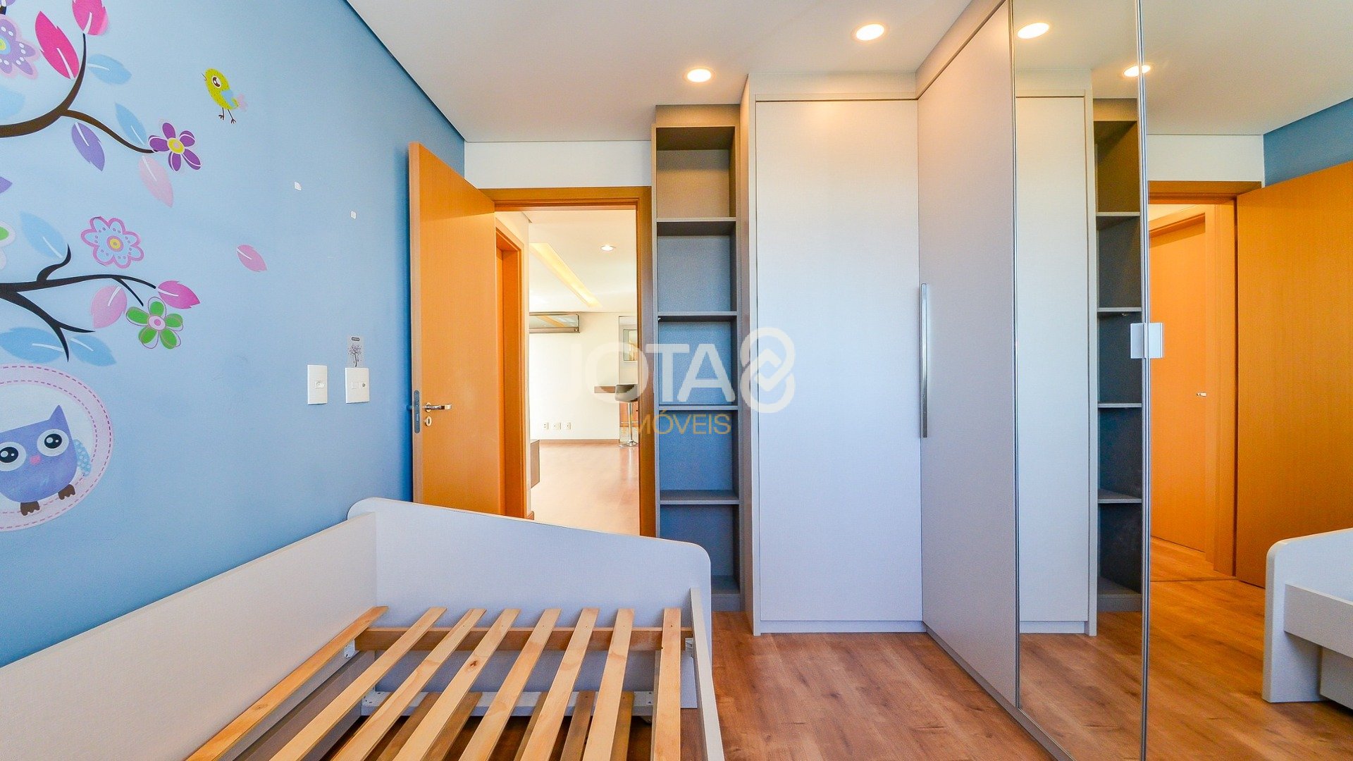 APARTAMENTO COM 2 QUARTOS EM CONDOMÍNIO CLUBE NO ECOVILLE!