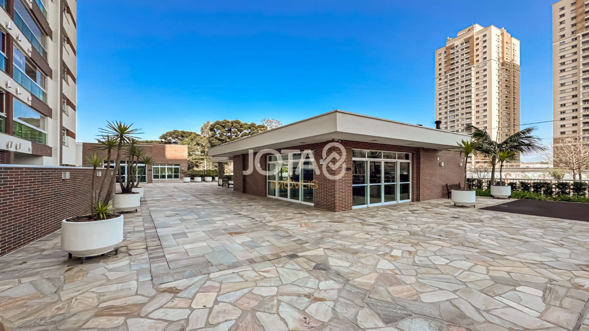 APARTAMENTO COM 2 QUARTOS EM CONDOMÍNIO CLUBE NO ECOVILLE!