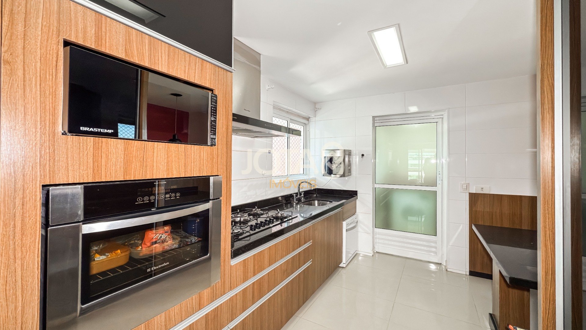 APARTAMENTO 3 QUARTOS 2  VAGAS ECOVILLE