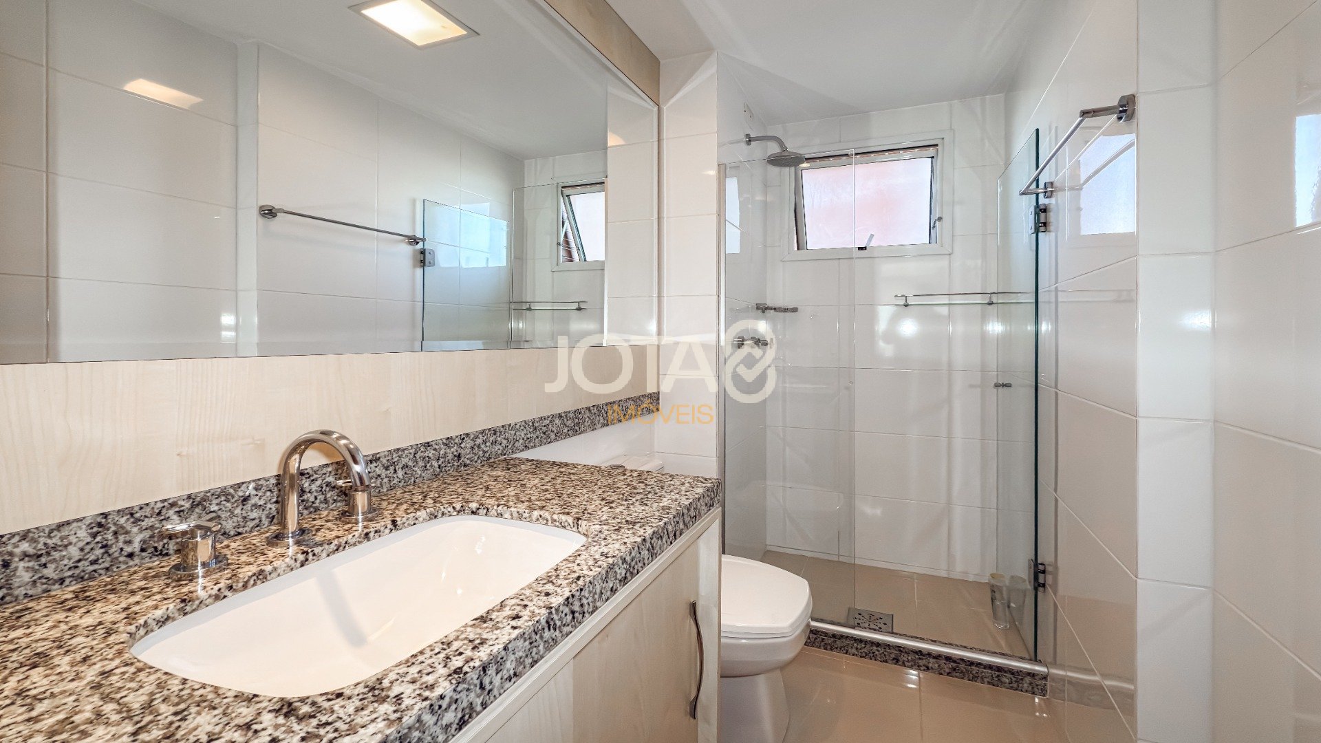 APARTAMENTO 3 QUARTOS 2  VAGAS ECOVILLE