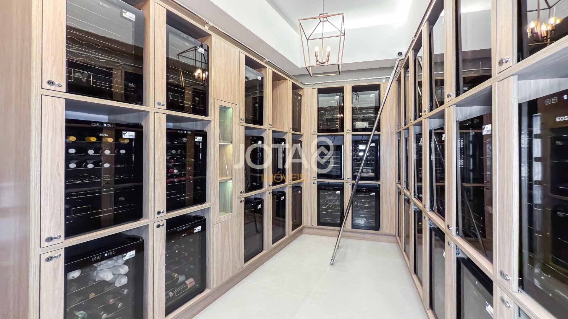 APARTAMENTO 3 SUÍTES NO ECOVILLE