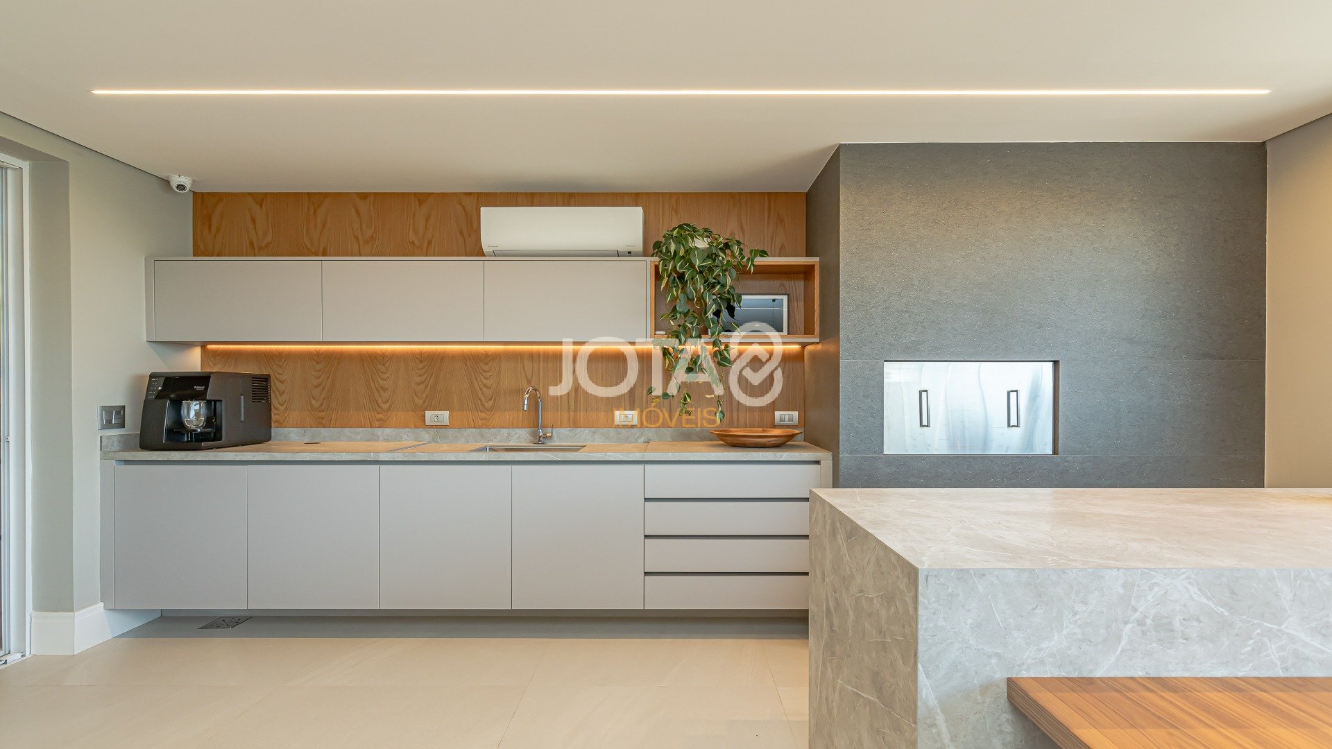 APARTAMENTO 3 SUÍTES NO ECOVILLE