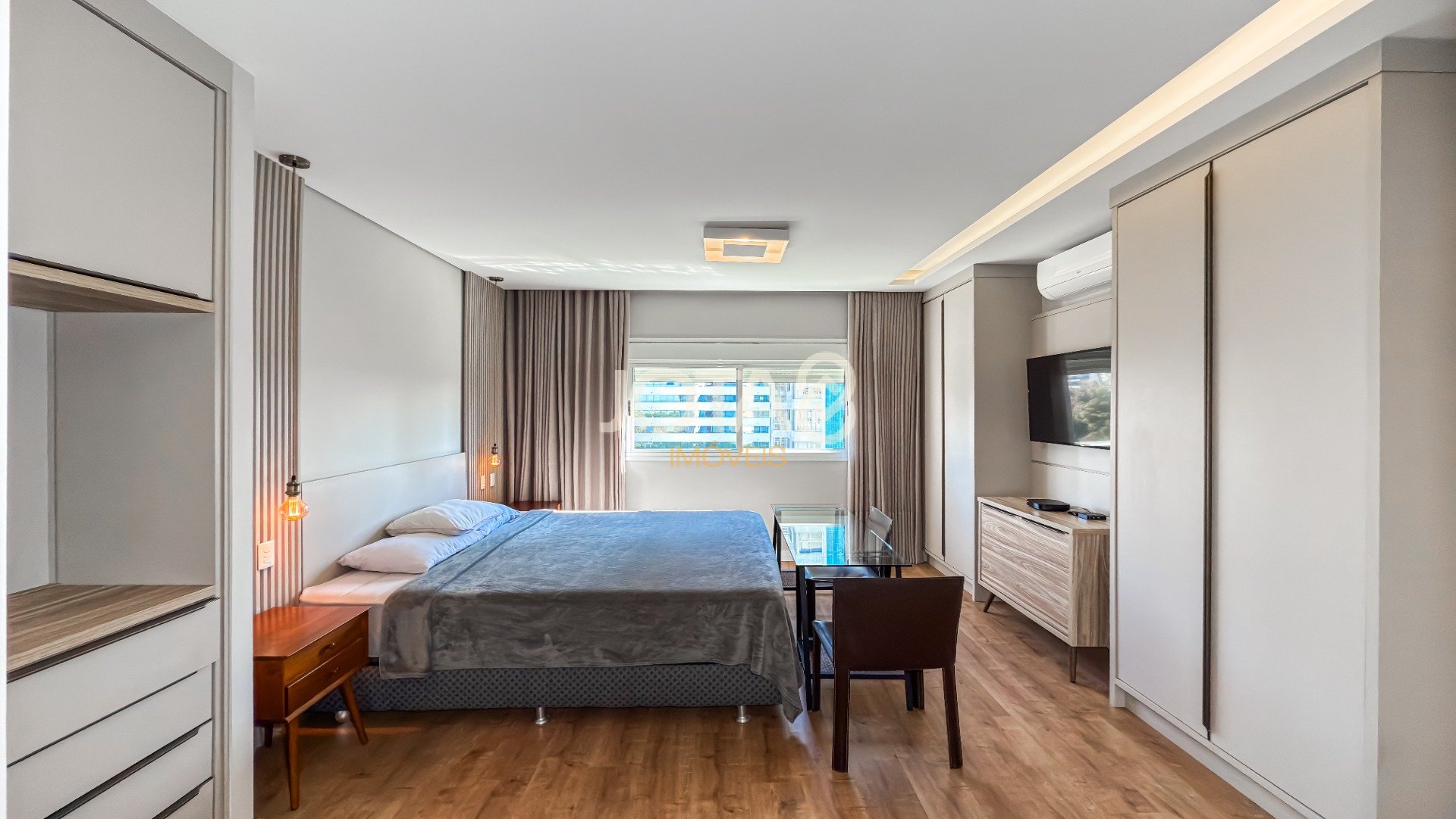 APARTAMENTO COM 3 SUÍTES E 3 VAGAS NO ECOVILLE