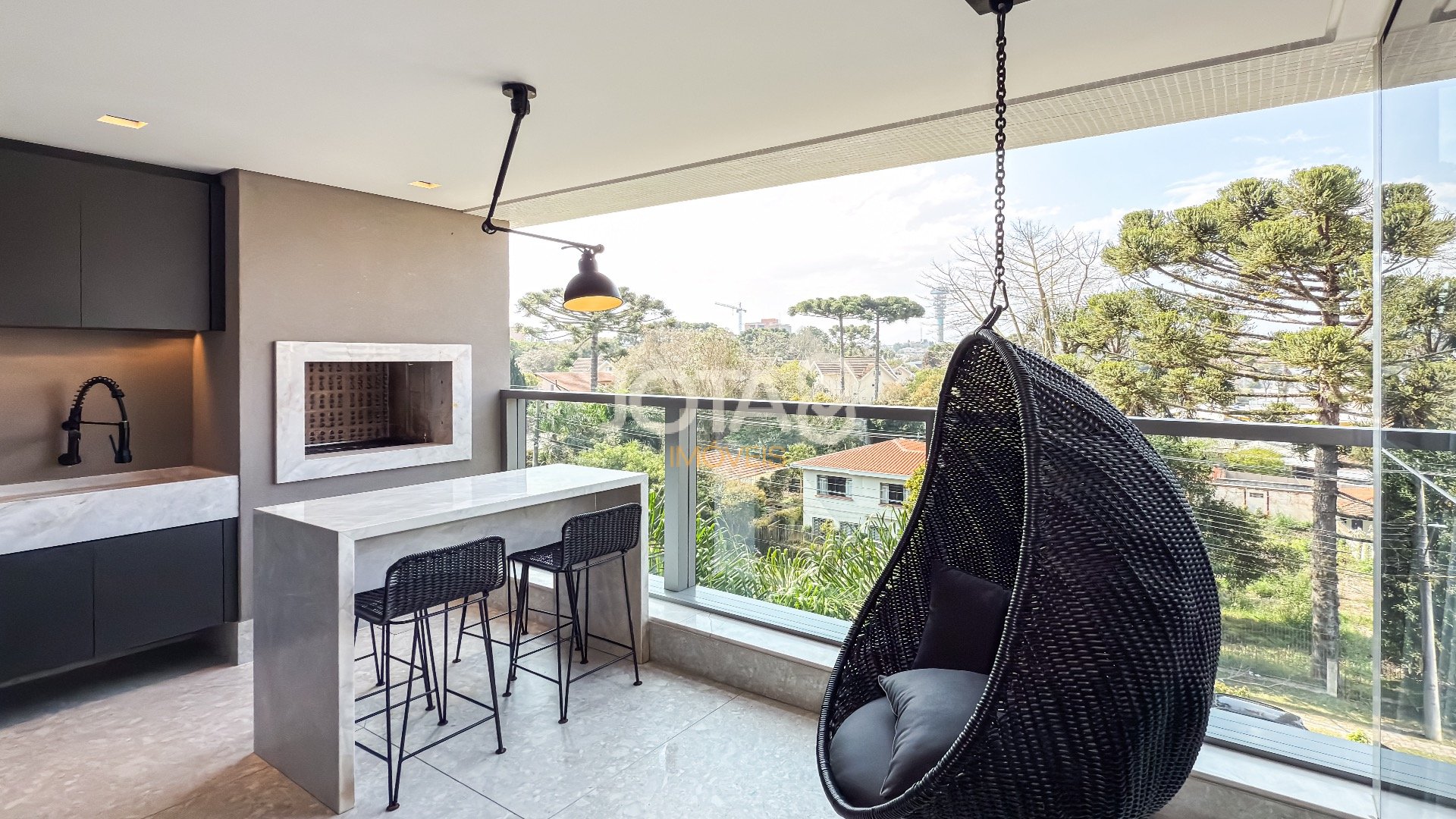 APARTAMENTO MODERNO COM 3 SUÍTES NO BIGORRILHO