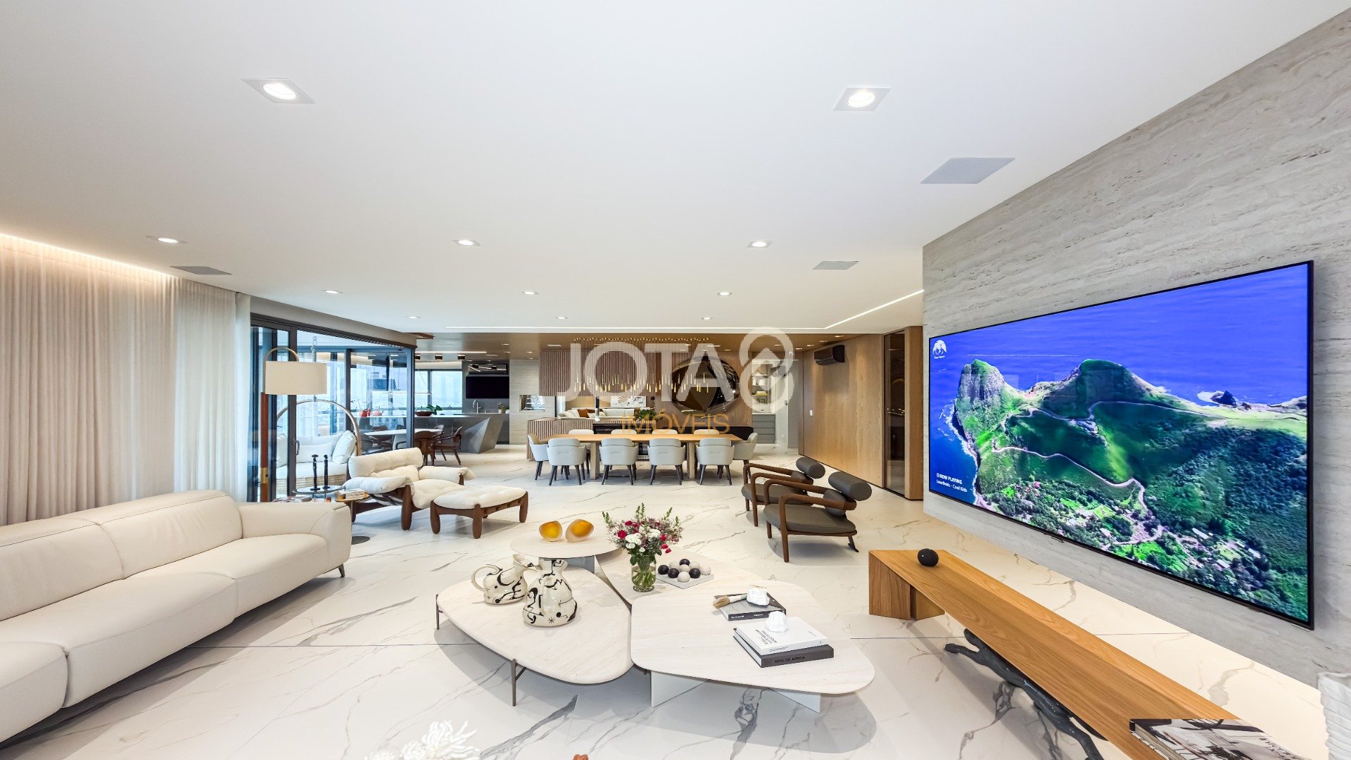 APTO LUXUOSO,  MOBILIADO, ANDAR ALTO