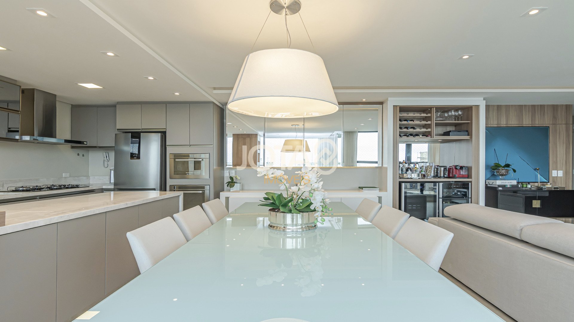 LINDO APARTAMENTO COM 3 SUÍTES E 2 VAGAS NO ECOVILLE!